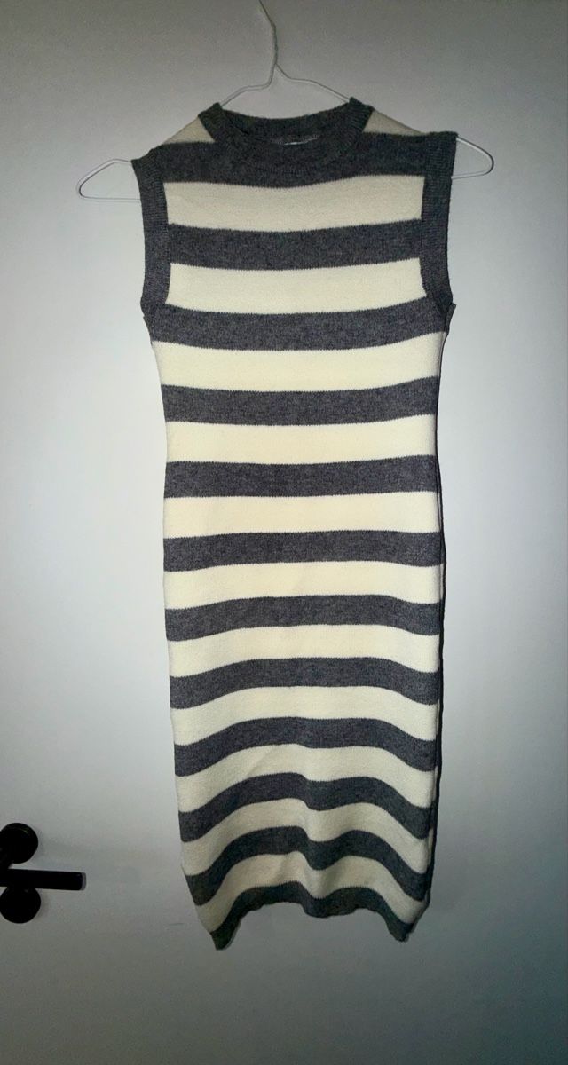 Vestiti: Dress  – Usato da St-Cergue venduto da ray_96fr