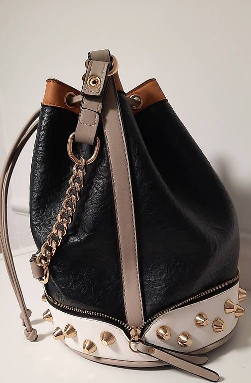 Borse da donna: Modische TASCHE mit Details von Zalando – Usato da Flawil venduto da mar_9chb 1