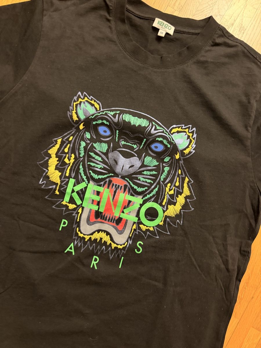 Kenzo T-shirt: Kenzo Paris T-Shirt – Usato da Zürich venduto da Gadgets2020 1