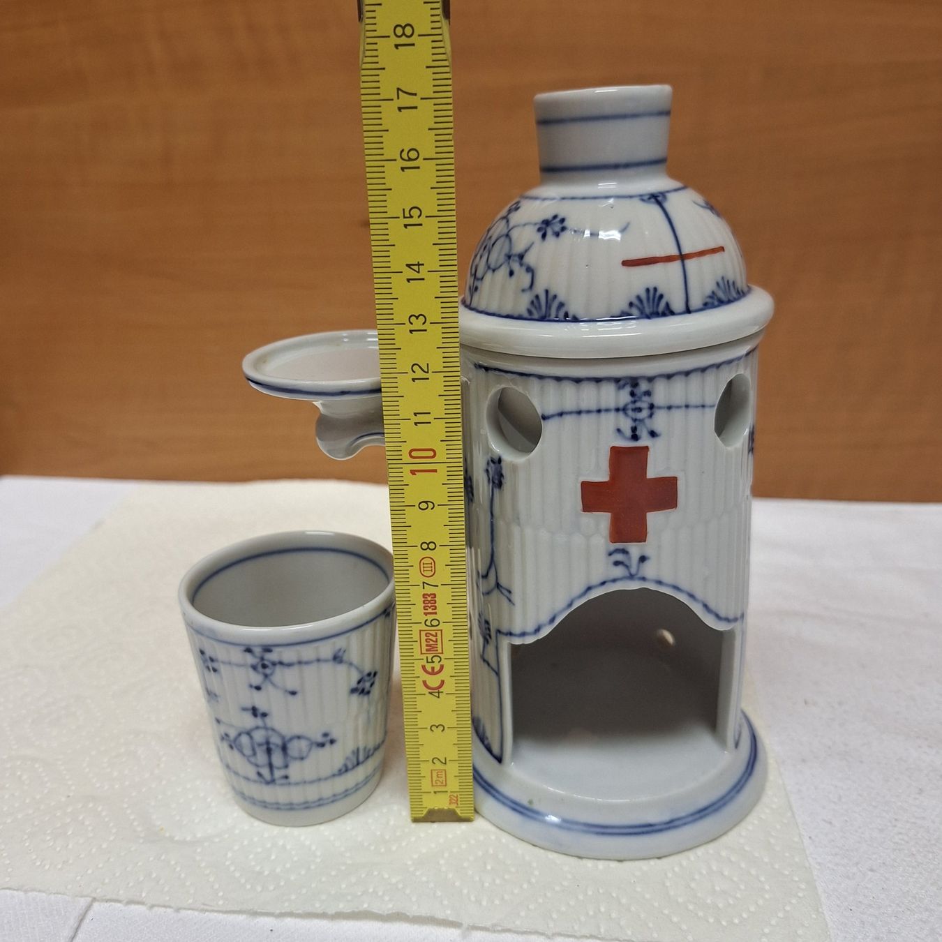 Attrezzature mediche: Versand möglich! Teile eines antiken Inhalationsapparates – Usato da Winterthur venduto da Goldpipau 9