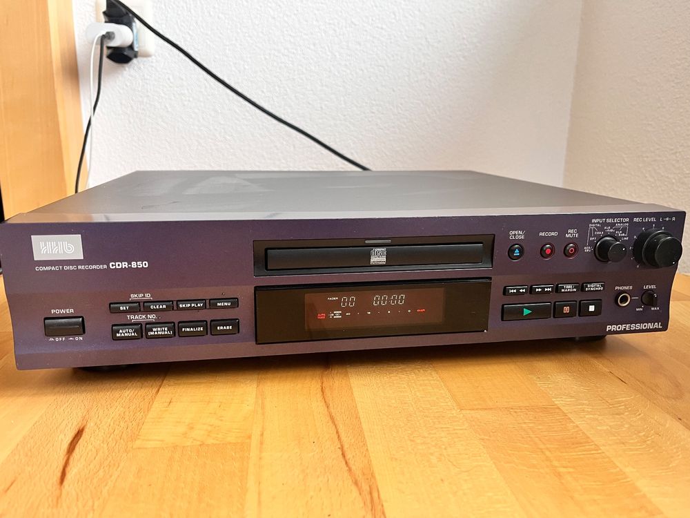 HHB CD- Brenner Professional CDR-850 (Gebraucht) in Hochdorf für CHF 99 ...
