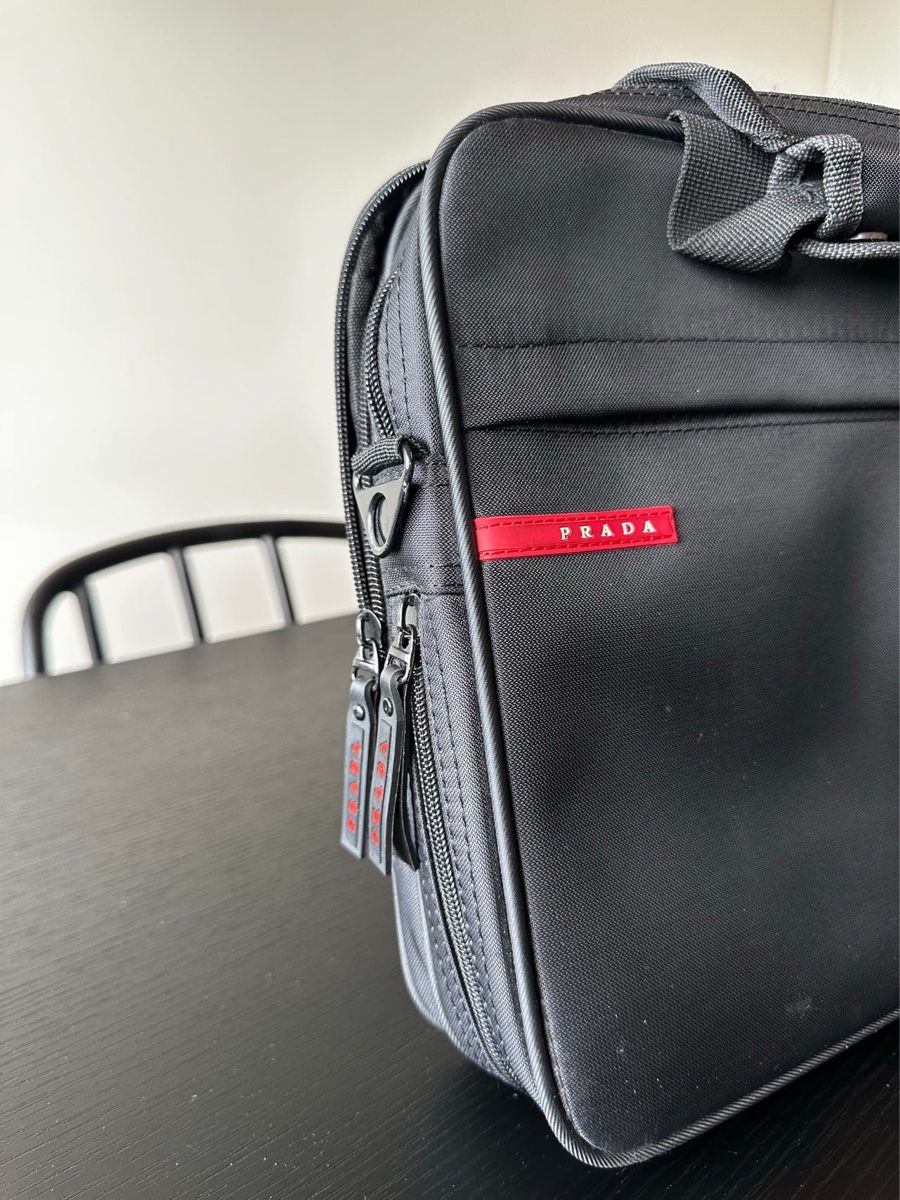 Prada Borse: Prada Nylon Laptop bag – Usato da Buchrain venduto da Mr.Kim 1