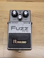 BOSS Fuzz FZ-1W WAZA CRAFT Effektpedal silber Zustand gut