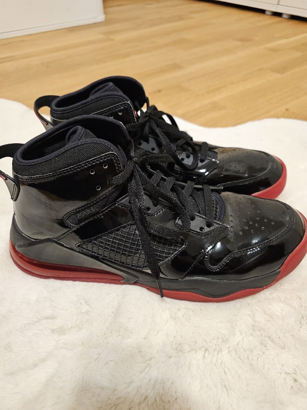 Jordan Scarpe da uomo: Nike Air Jordan Mars 270 gr.45 – Usato da Bulle venduto da Diamant.15 1