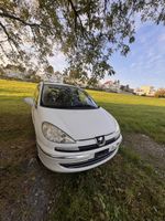 Peugeot 807 2.0 HDi, 215396 km, weiss, 7-Plätzer