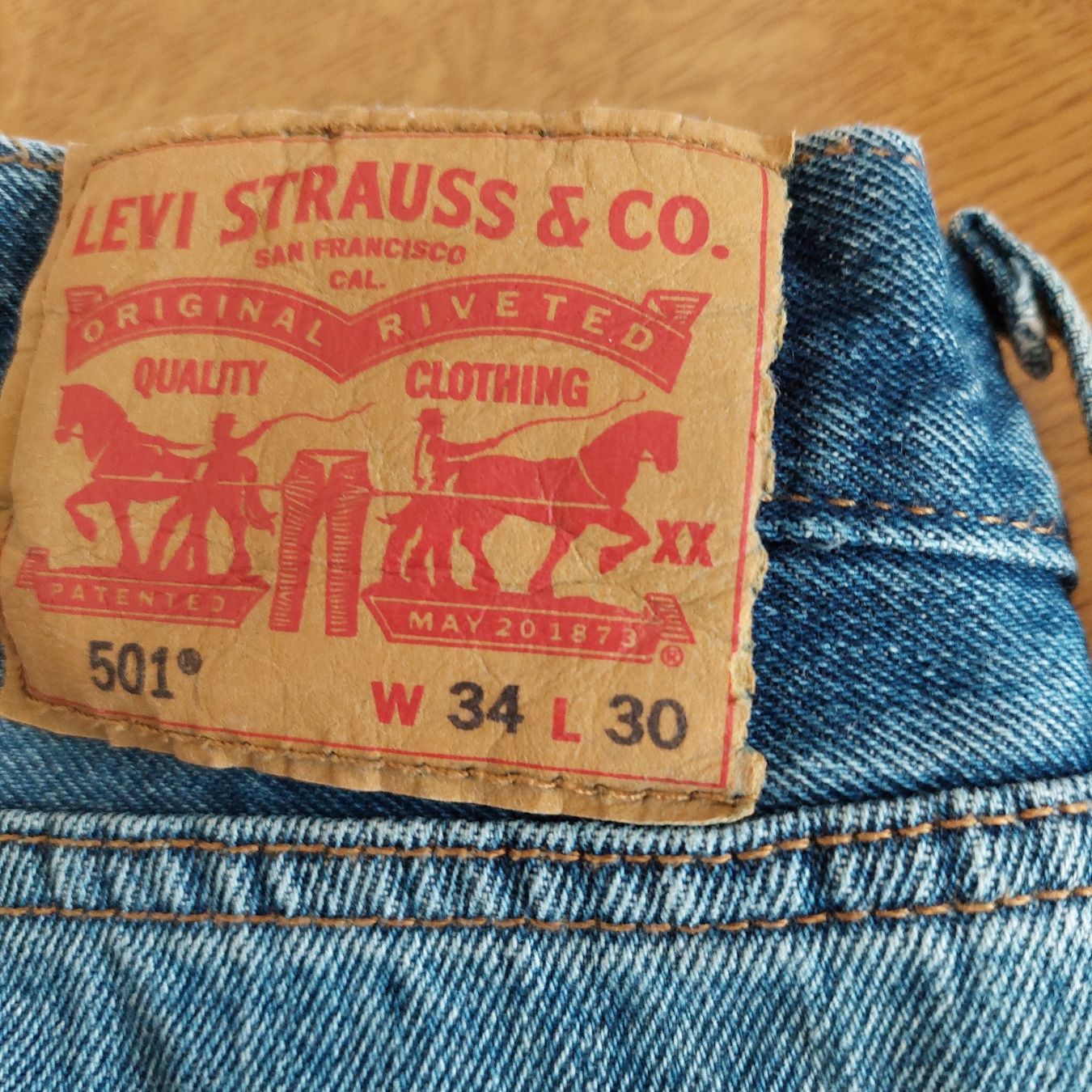 Levi's Jeans: Neuwertige Levis Jeans 34 /30 – Nuovo (secondo la descrizione) da Honau venduto da Blazer1