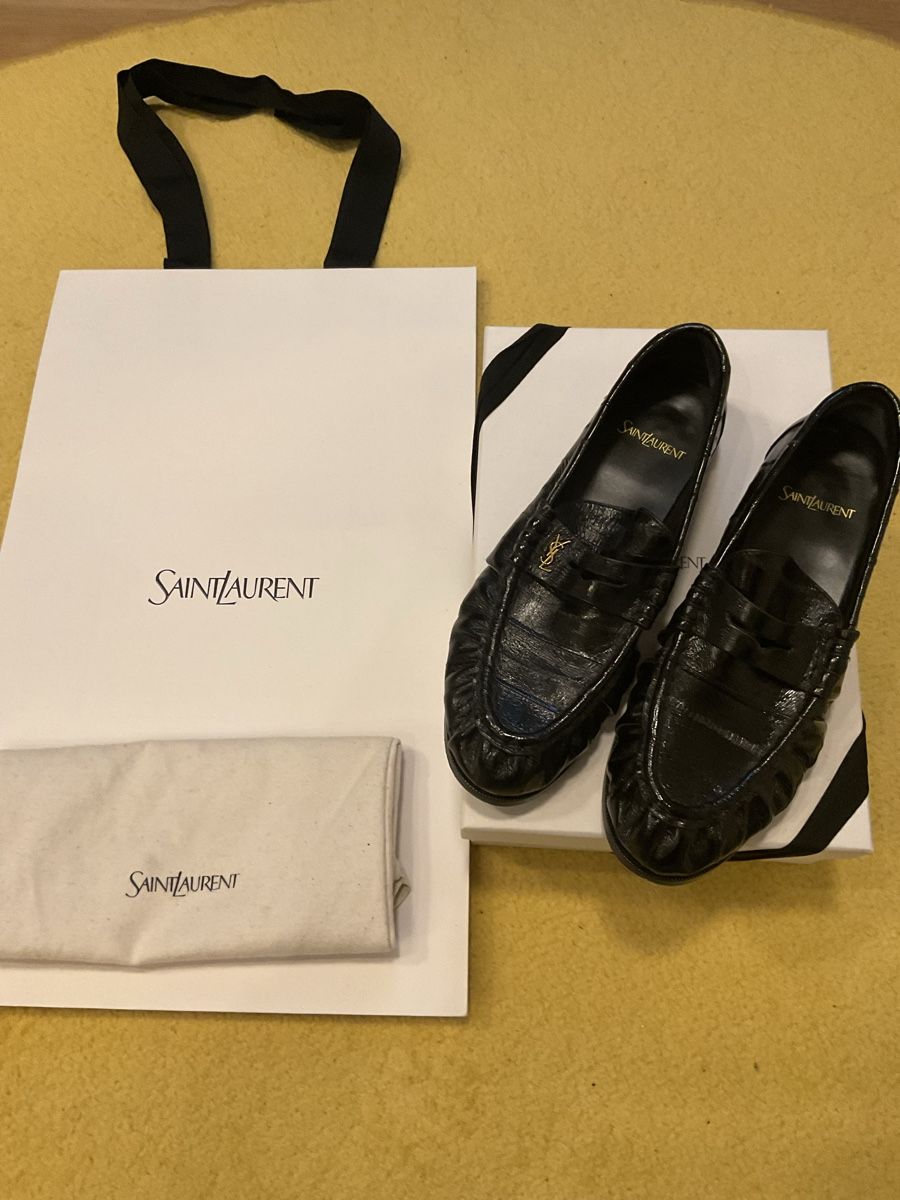 Saint Laurent Scarpe da donna: Saint Laurent Loafer – Usato da Unterlunkhofen venduto da ReaXy 1