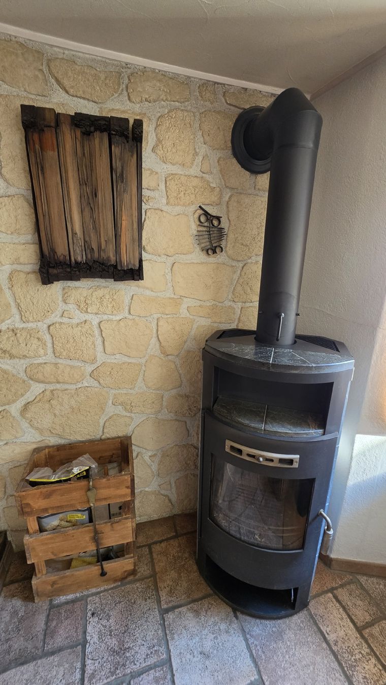 Stufe caminetto: Poêle à bois – Usato da Ollon VD venduto da c_zosso