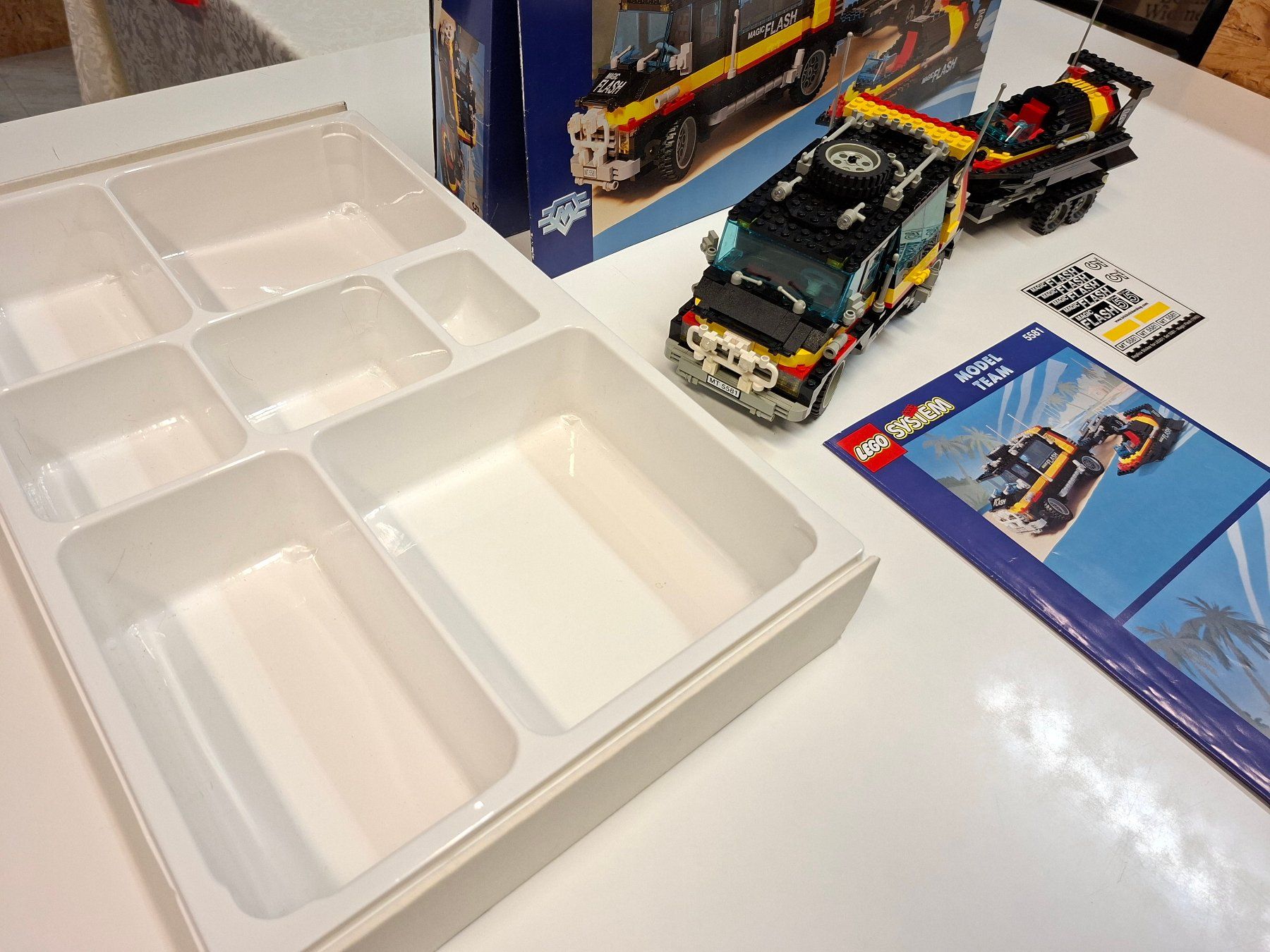 Lego Spielzeuge: Lego 5581 Model Team Magic Flash OVP – Gebraucht aus Sils im Domleschg von AMAG_AUDI_ZH 3