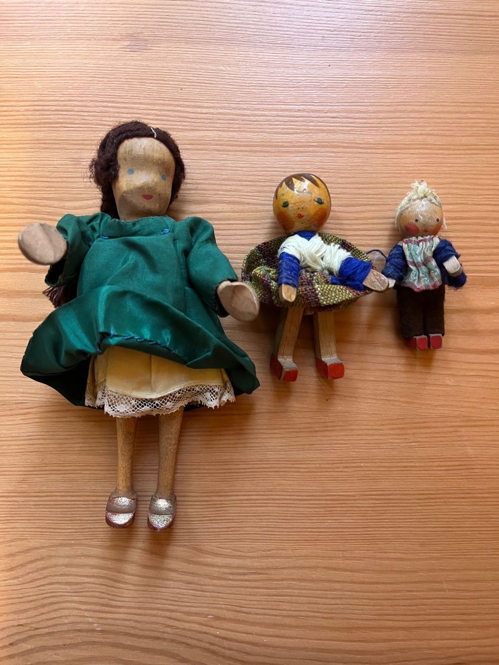 Puppen: Drei Vintage Holz-Puppen – Gebraucht aus Basel von miriricar