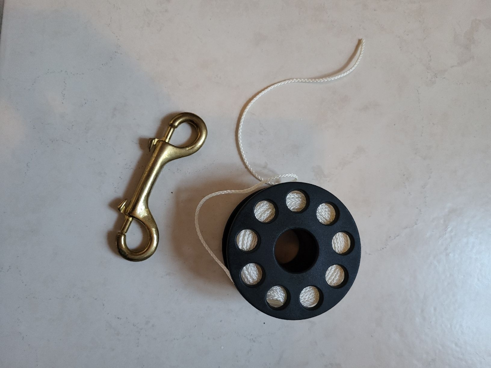 Tauchflaschen: Taucher Spool mit Haken Messing neuwertig – Neu (gemäss Beschreibung) aus Péry von jac_27q5 2