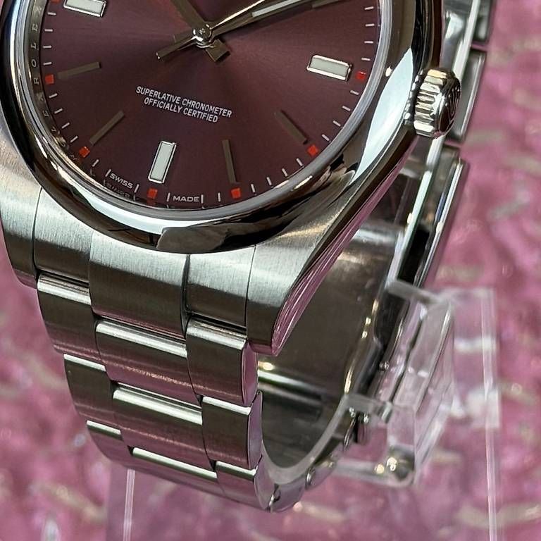 Montres: Rolex Oyster Perpetual "Grape" 39mm 114300 – D'occasion à Genève par minty.watches 4