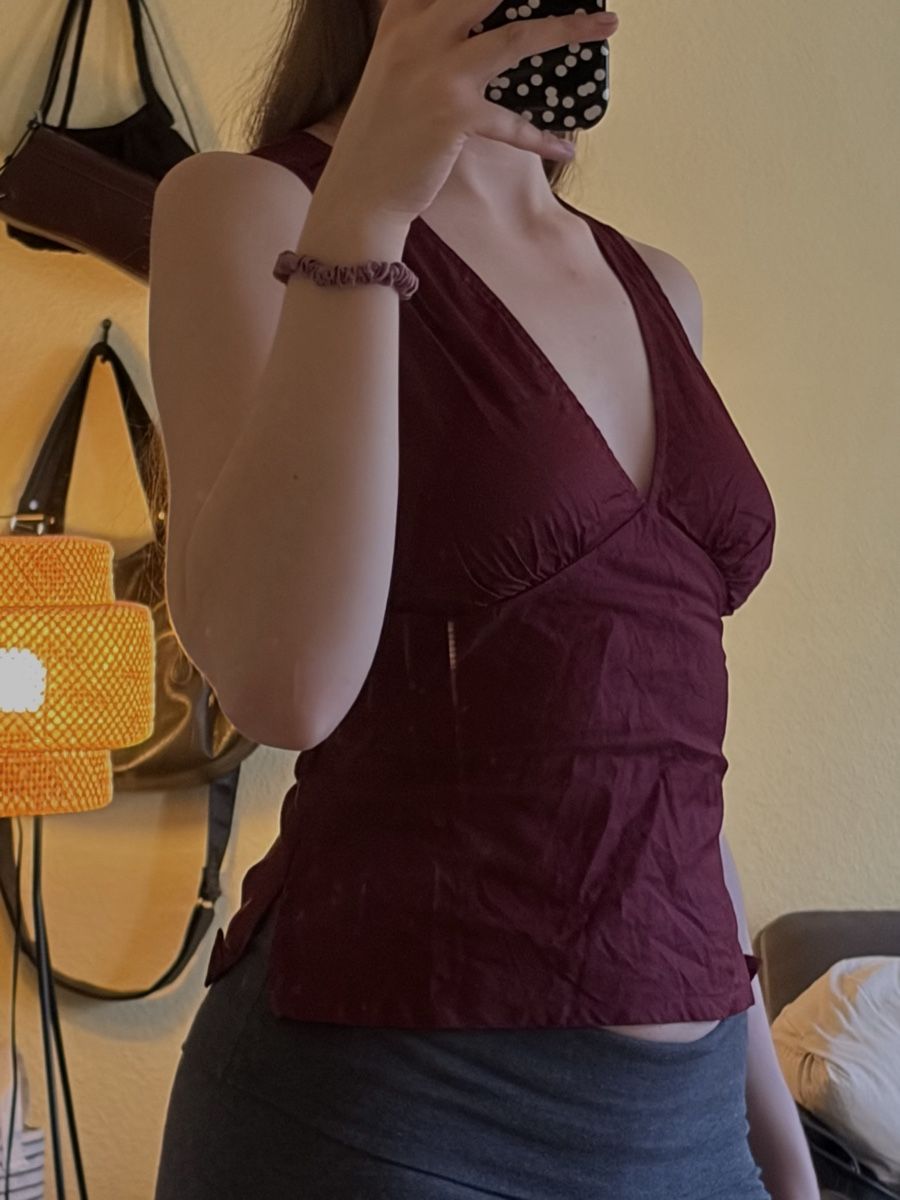 Brandy Melville Tops: Top von Brandy Melville – Gebraucht aus Basel von pau_w9yw 2