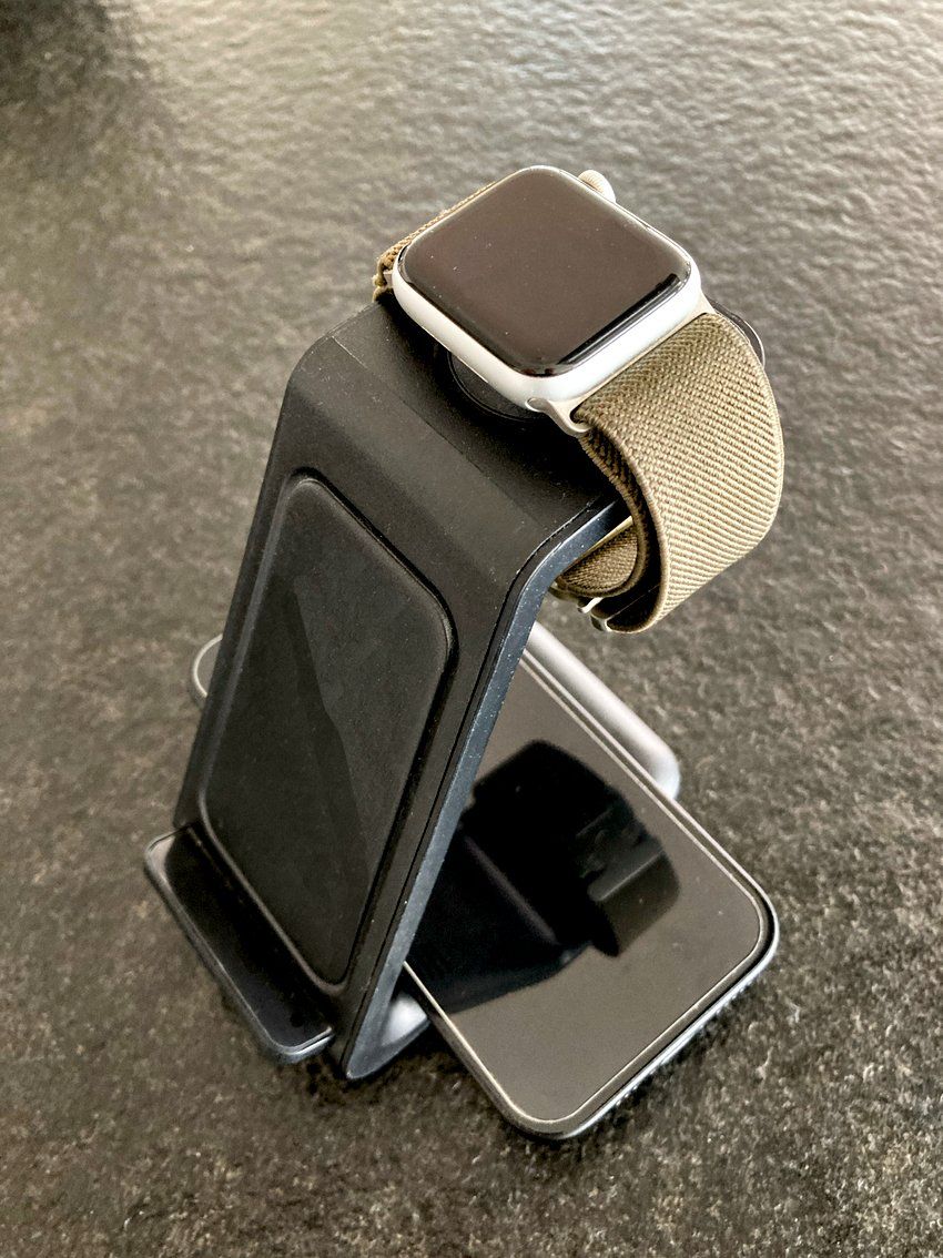 Ladegeräte: iPhone + iWatch Ladestation – Gebraucht aus Rüfenacht BE von Menhirweb 2