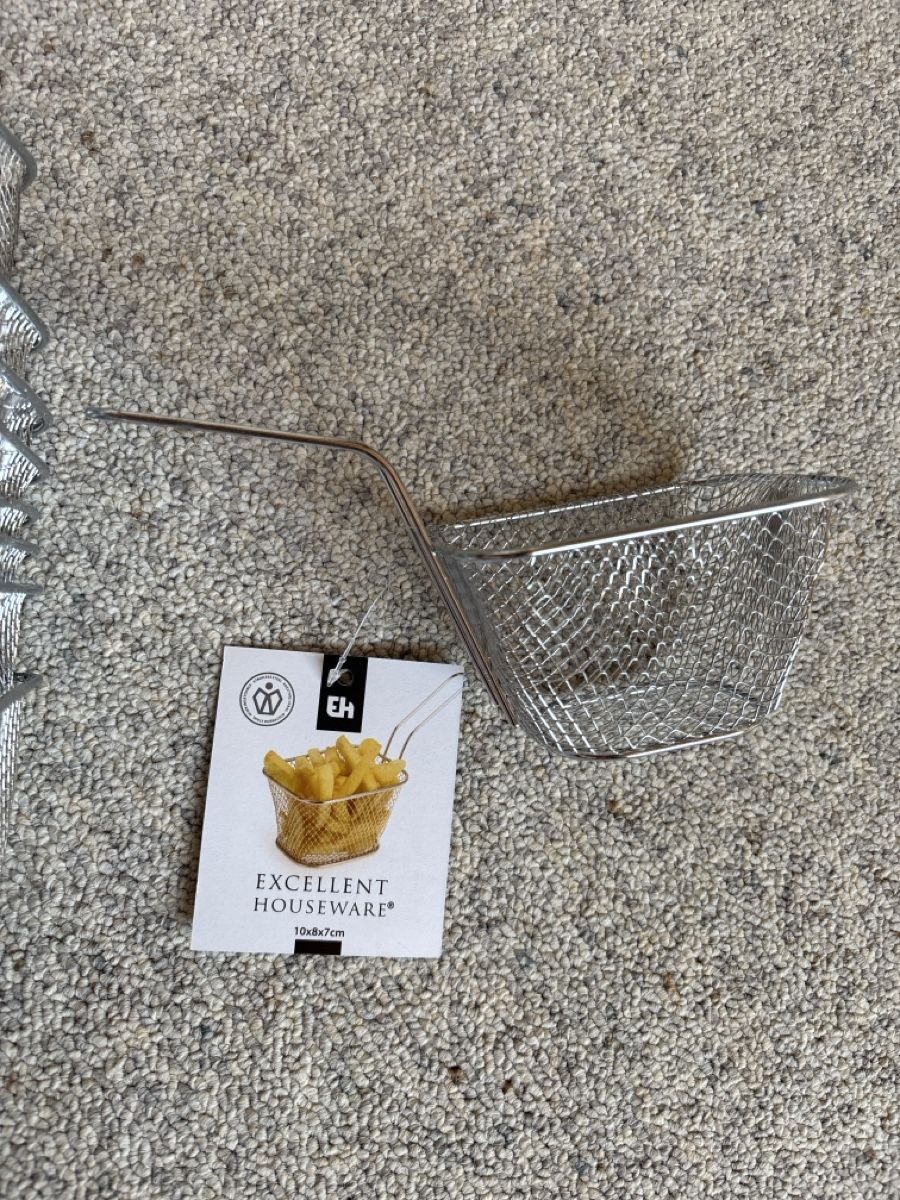 Cucine complete: 9 Pommes frites Körbli neu – Nuovo (secondo la descrizione) da Hombrechtikon venduto da ufpasse 1