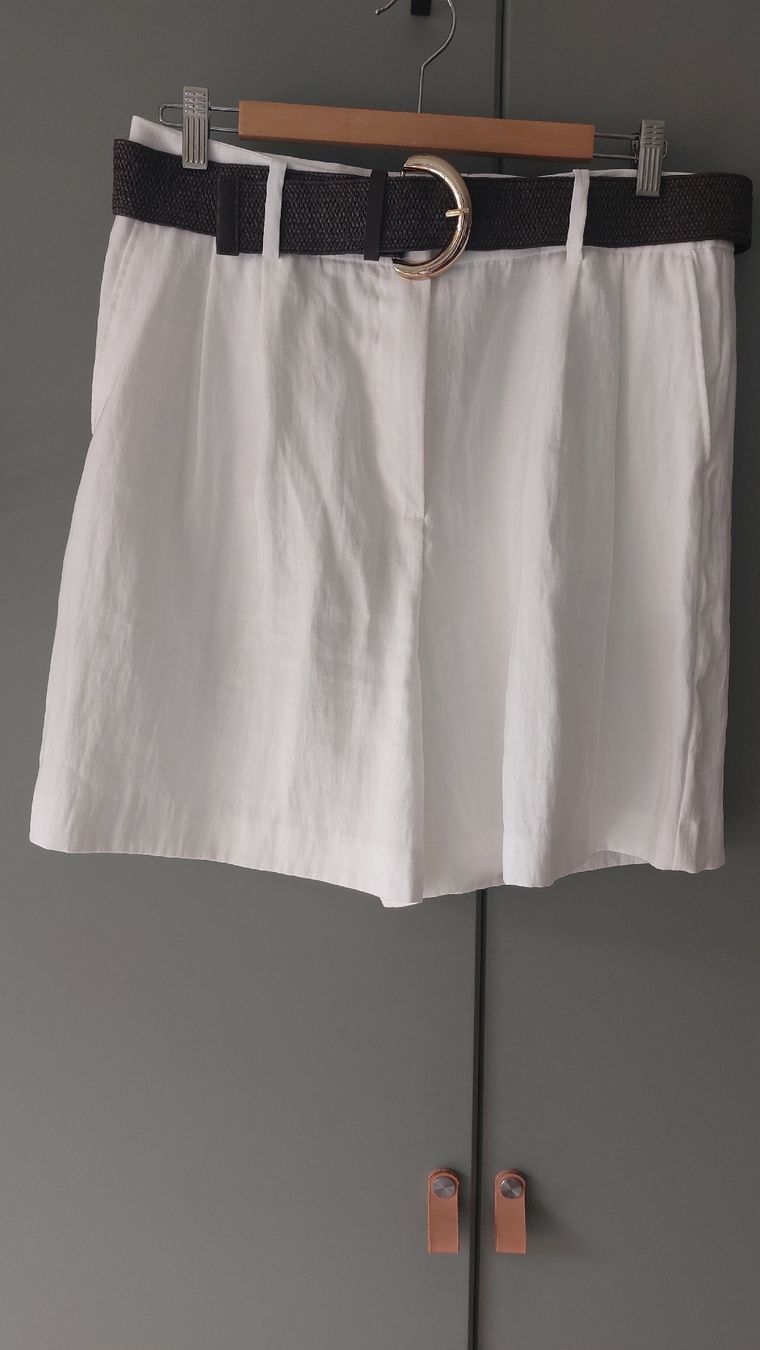 Zara Hosen: Zara Leinenmix Shorts – Neu (gemäss Beschreibung) aus Basel von Sil_Yes