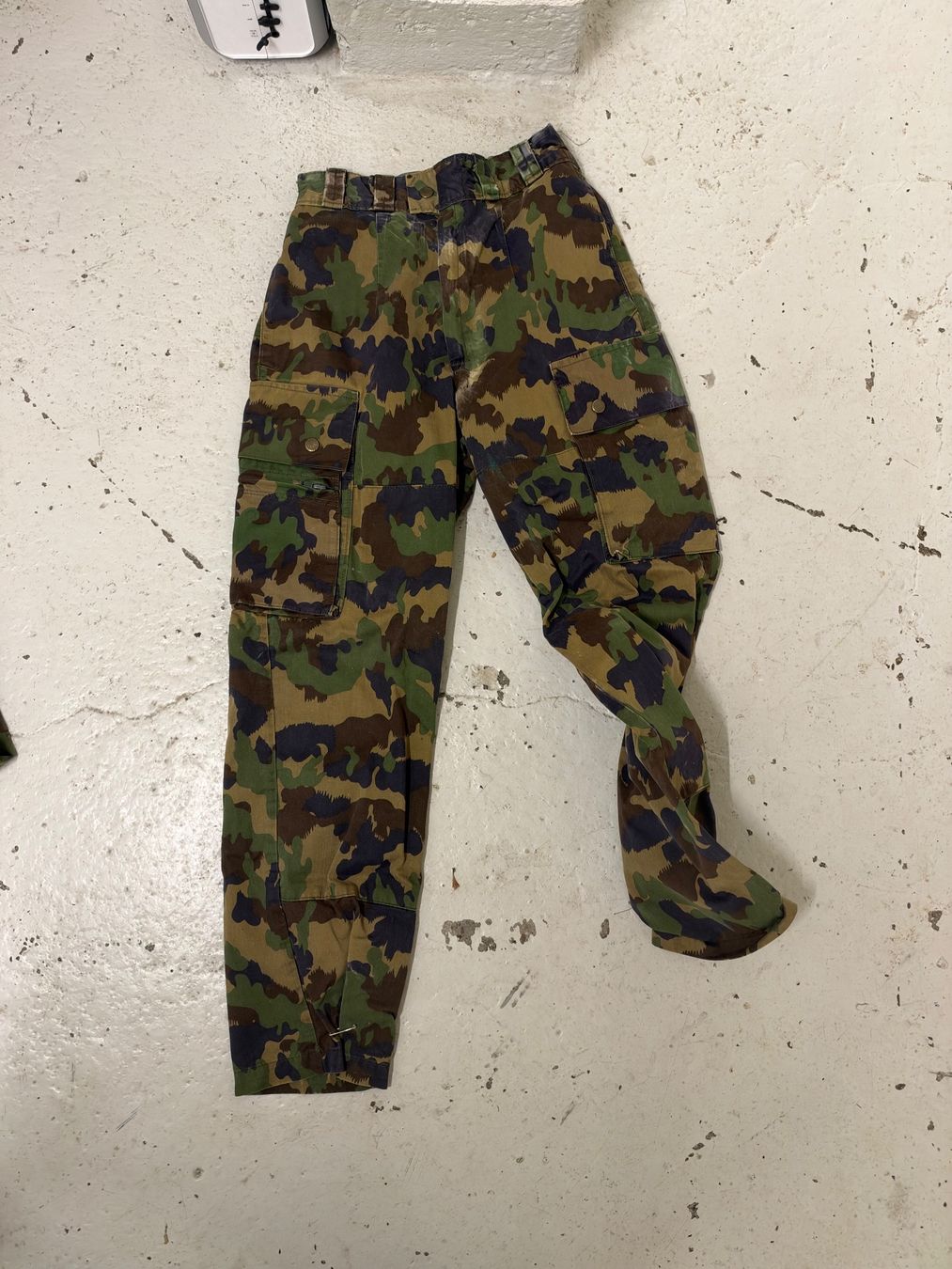 Schweizer Armee Uniformi: Schweizer Armee Overall Tarnmuster Camouflage – Usato da Zürich venduto da 888simon888 4