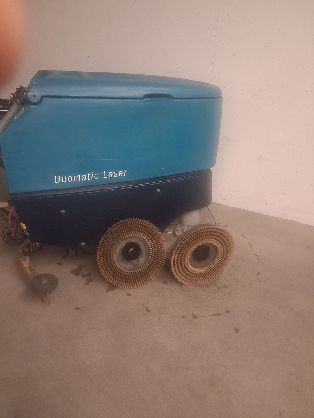 Wetrok Alle Maschinen: wetrok duomatic laser – Gebraucht aus Wohlen AG von ang_xy8w 6