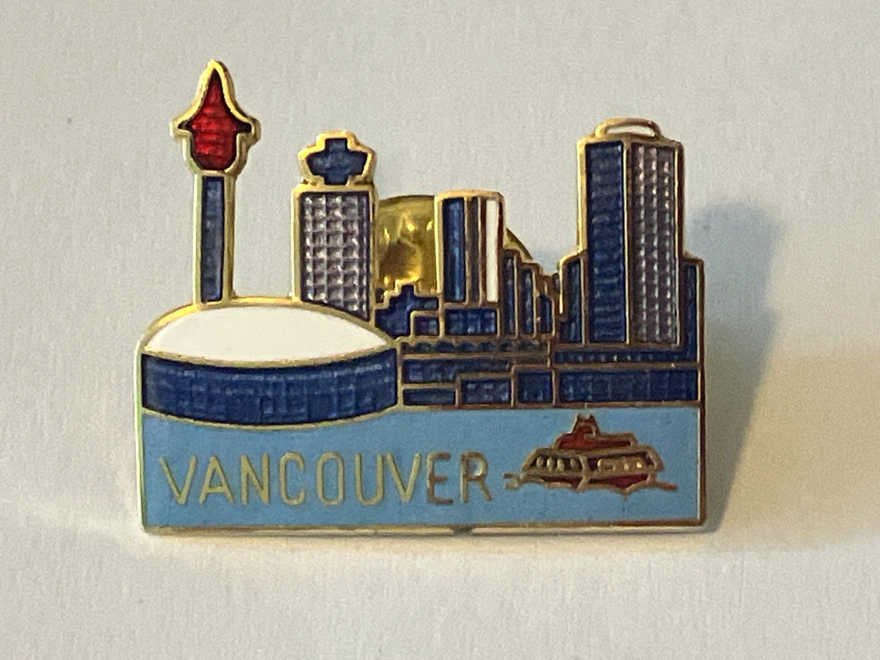 Plaketten & Abzeichen: 1 Pin Vancouver  – Gebraucht aus Basel von djwwpp