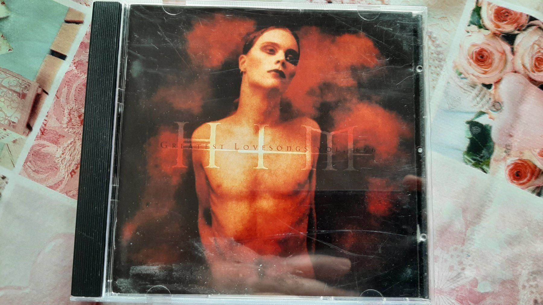 CD: CD HIM Greatest Loves songs - Metal – Usato da Pully venduto da bro_n52j