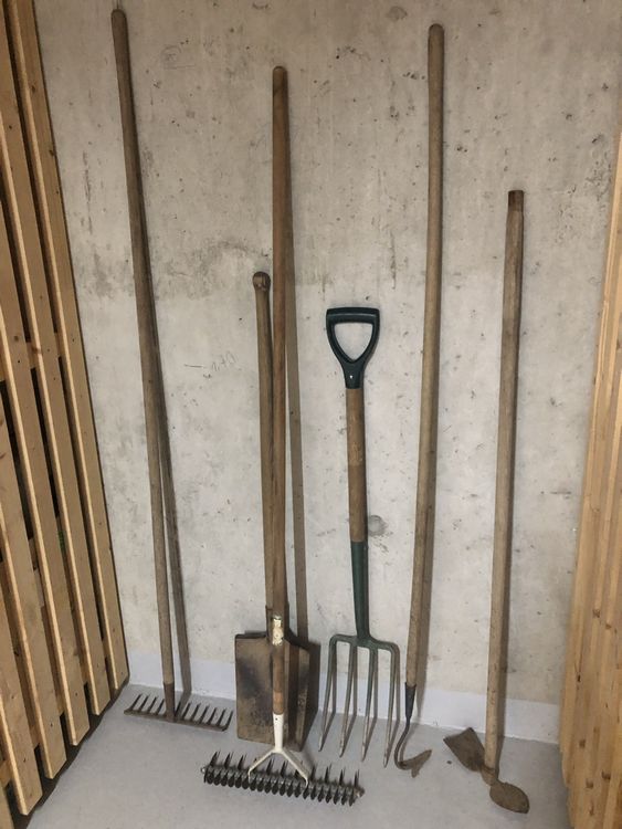 GartenWerkzeuge Kaufen auf Ricardo