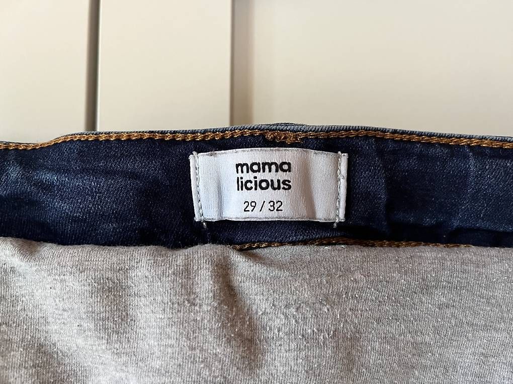 Pantaloni: Umstandshose mamalicious 29/32 – Usato da Zizers venduto da Sahu1 2