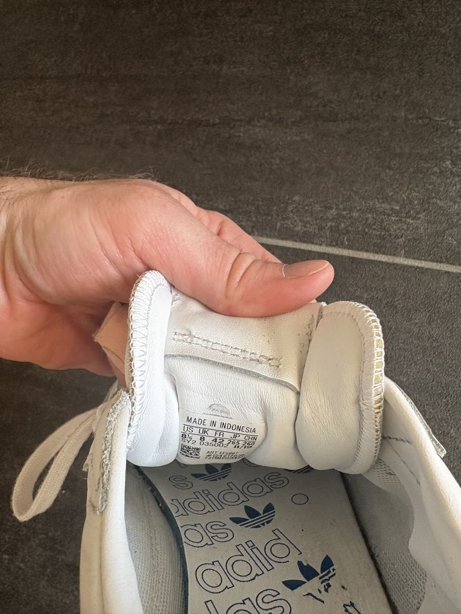 Adidas Scarpe da uomo: Adidas SC Premiere blanches, Taille 42, État Impeccable – Nuovo (secondo la descrizione) da Zürich venduto da eda_b878 2
