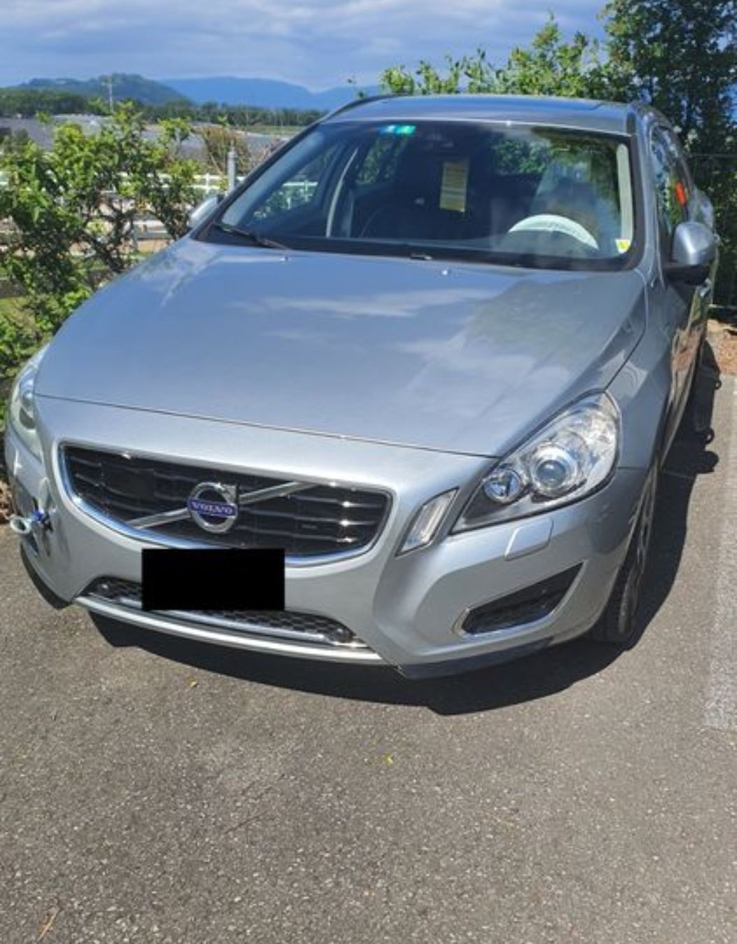 Volvo Autos: Volvo V60 D6 Plugin Hybrid – Defekt aus Kerzers von evsen