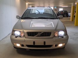 Volvo V40 2.0T