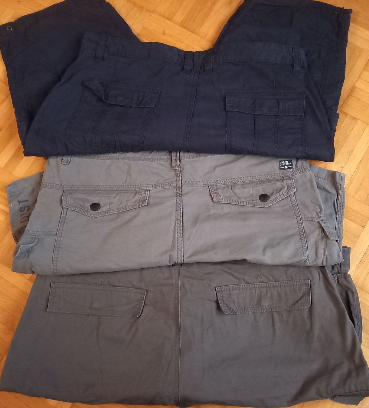 C&A Kleiderpakete: Lot de 6 Short cargo d'été Taille 40 – Gebraucht aus Tramelan von Belleza82 9