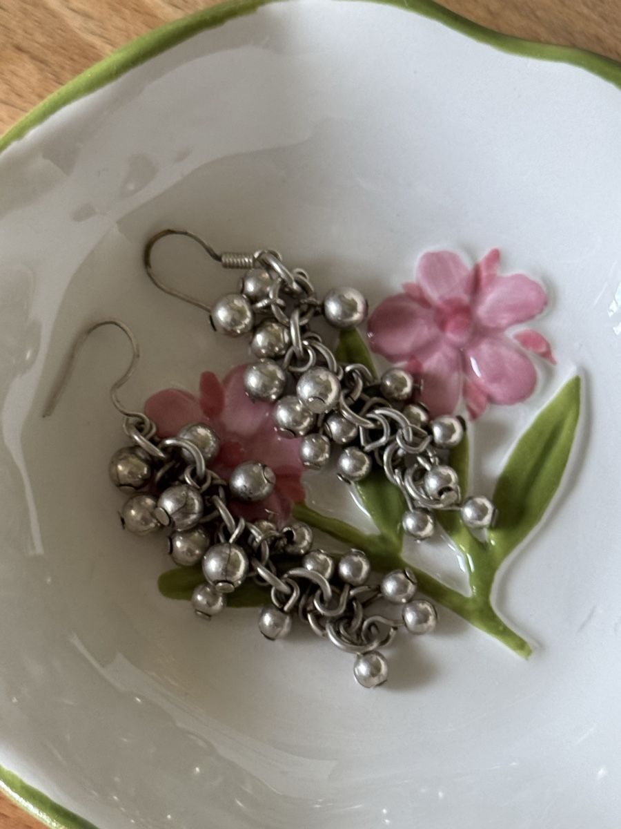 Orecchini pendenti & Orecchini a lobo: Unique Silver Ball Dangle Earrings -Perfect Summer Accessory – Usato da Zürich venduto da olalinda 1