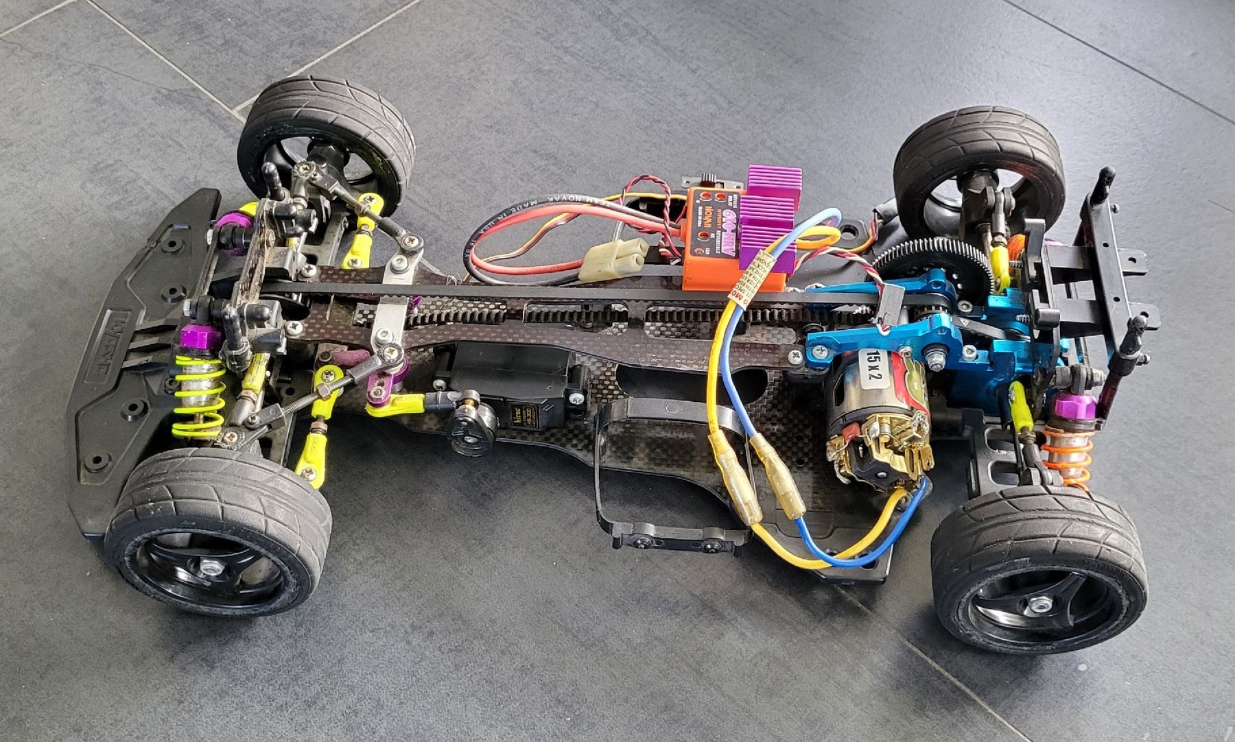 Kyosho Modellismo RC: KYOSHO 1/10 4WD – Usato da islikon venduto da mir_8cbw 5