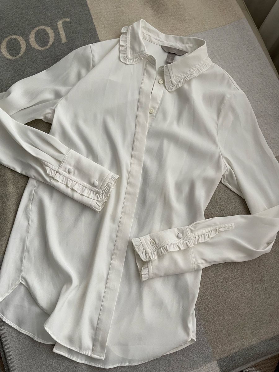 H&M Camicette: Neuwertige H&M Bluse Gr. XS – Nuovo (secondo la descrizione) da Wichtrach venduto da Adriana222