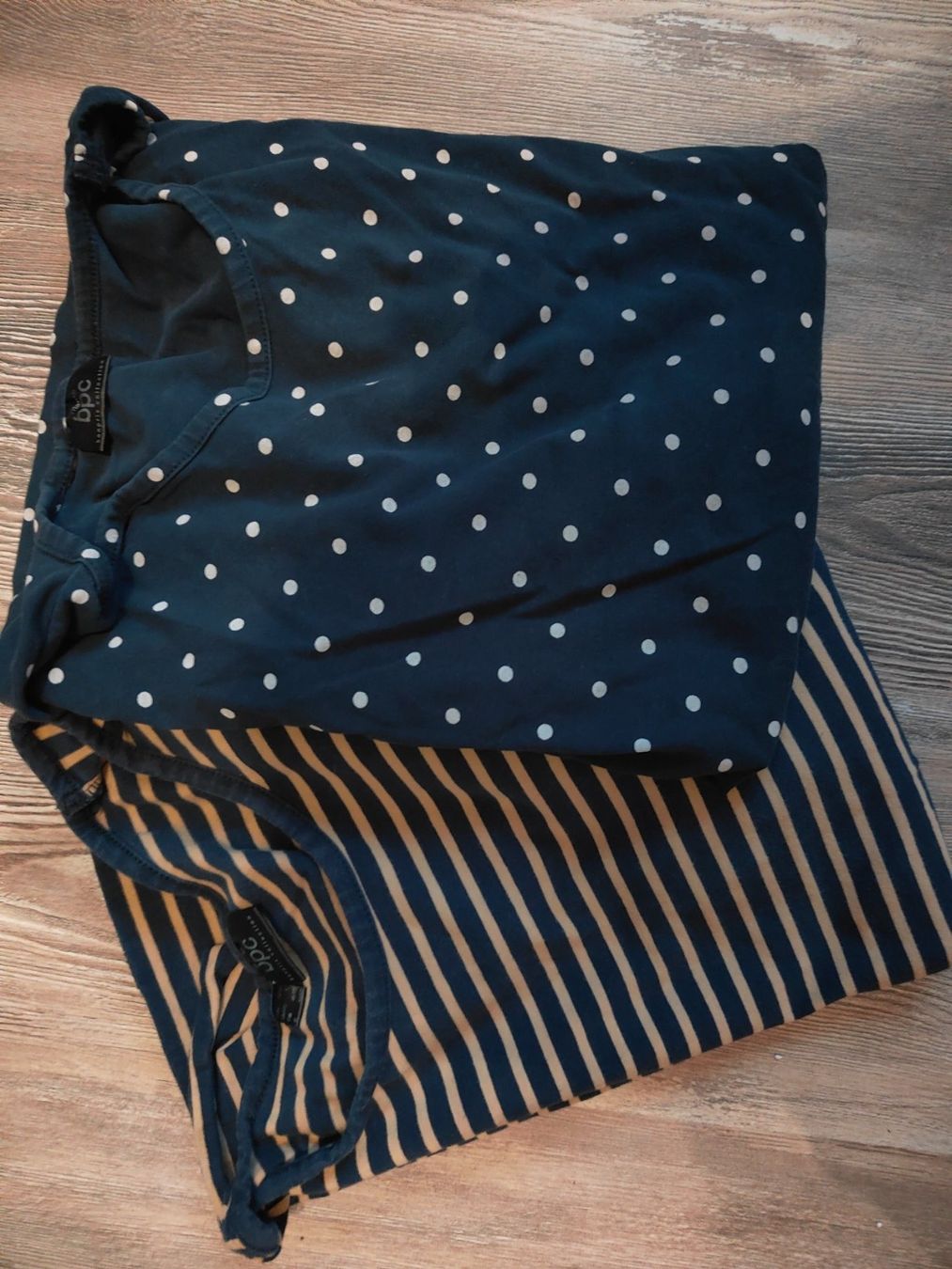 Maglioni & Felpe: Umstandkleidung Pullover Gr. L – Usato da Tenniken venduto da Pasci1990