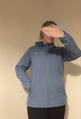 Damen Softshelljacke Trevolution blau mit Kapuze Grösse M