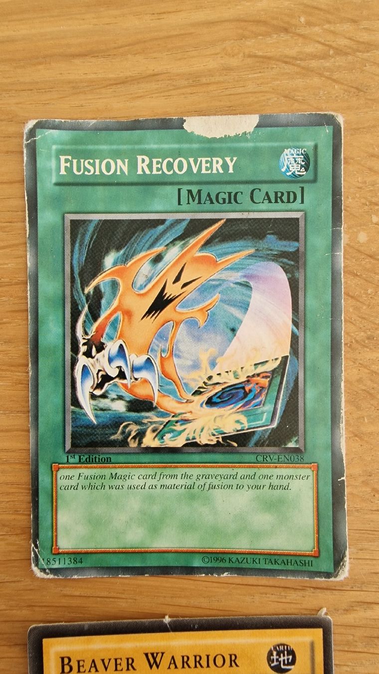 Yugioh Sammelbilder & Trading cards: YU GI OH! CARDS VERY USED – Gebraucht aus Lausanne von Intercostal 5
