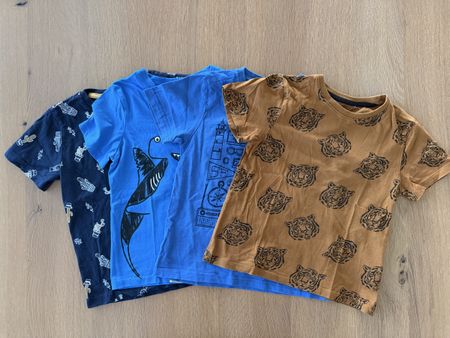 4x T-Shirts diverse Marken Size 110
