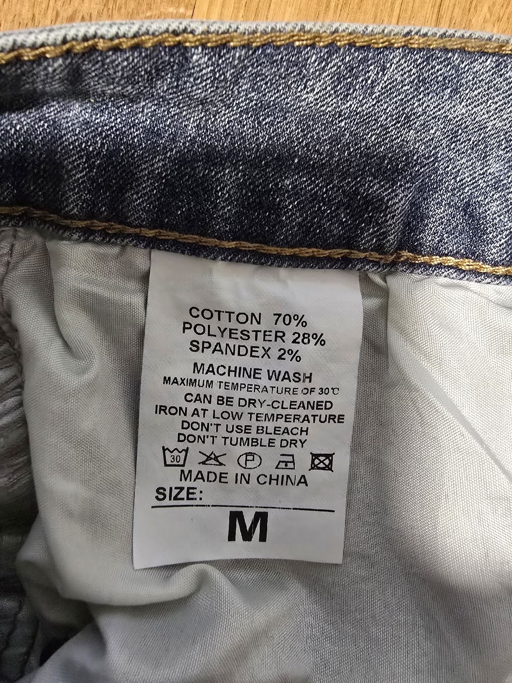 Jeans: Herrenjeans Grösse M Neu – Nuovo e nell'imballaggio originale da Emmenbrücke venduto da prisan_LU 2