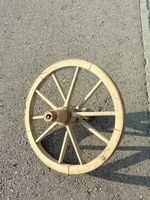 Antikes Holzrad