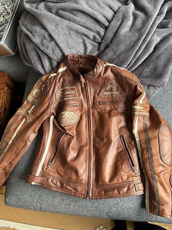 Leder Motorradjacke
