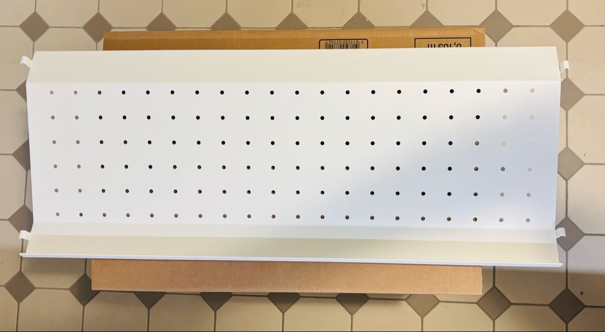 String Scaffali: STRING : Schuhablage 78x30cm weiss – Usato da Kilchberg ZH venduto da HGD8008