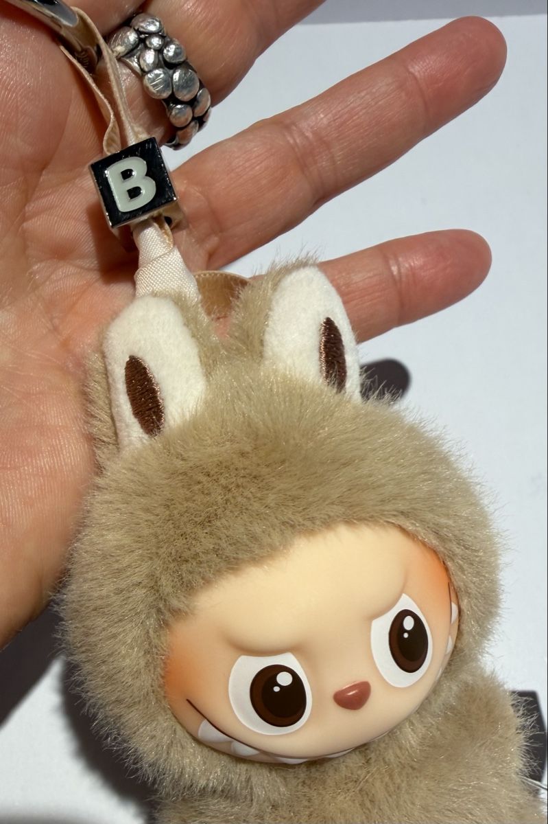 Porte-clés: Labubu Pin for love - B – D'occasion à Gümligen par JCJewell 5