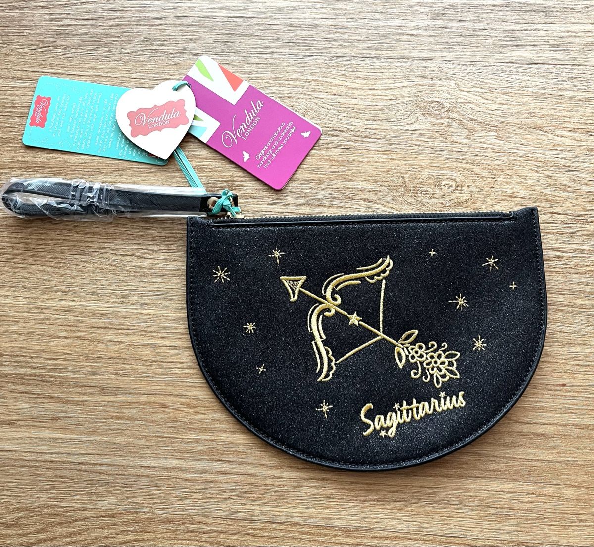 Borse da donna: Half moon pouch Clutch / Vendula / Schütze / Glitzer – Nuovo (secondo la descrizione) da Biel/Bienne venduto da LadyDita