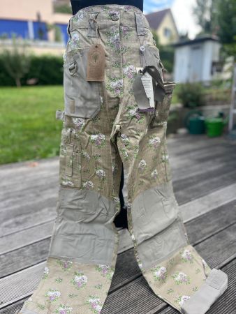 Garden Girl Damenhose Baumwolle olivgrün neu verpackt