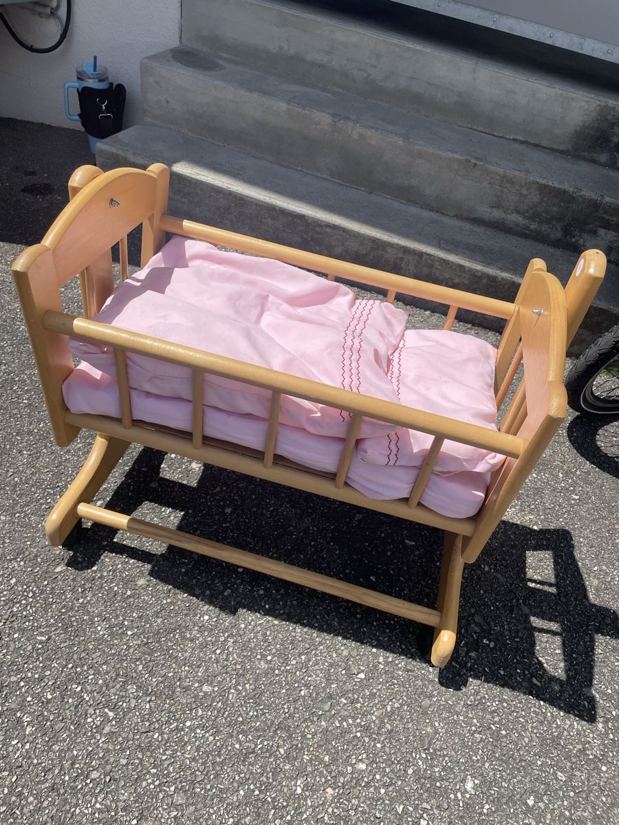 Puppenwagen: Puppenwiege Holz – Gebraucht aus Recherswil von jafa74