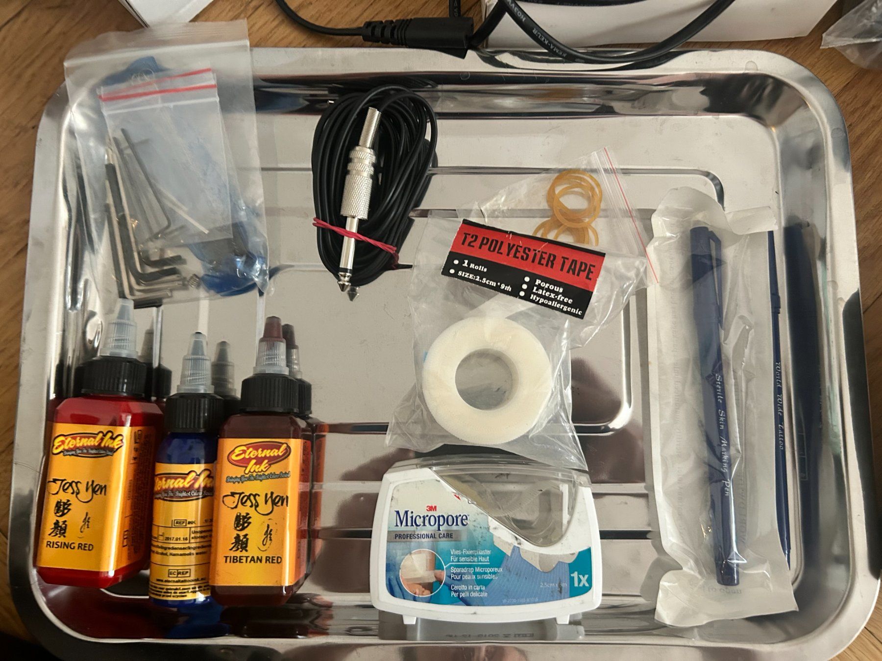 Alle Werkzeuge: Kit tattoo – Gebraucht aus Genève von Babutxi