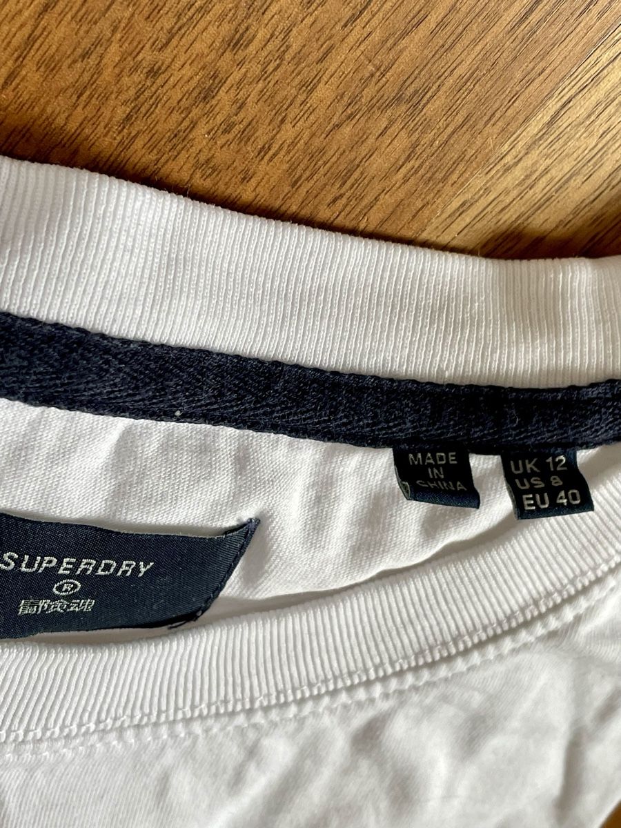 Superdry T-shirt: Superdry T-shirt Gr. 40 – Usato da Fehraltorf venduto da Nadja0205 3