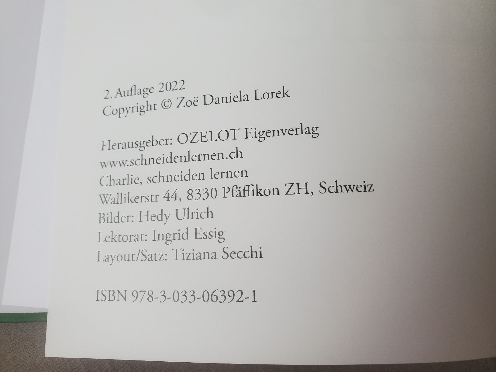 Libri: Kinderbuch "Charlie" schneiden lernen – Nuovo (secondo la descrizione) da Frauenfeld venduto da BeneFull 4