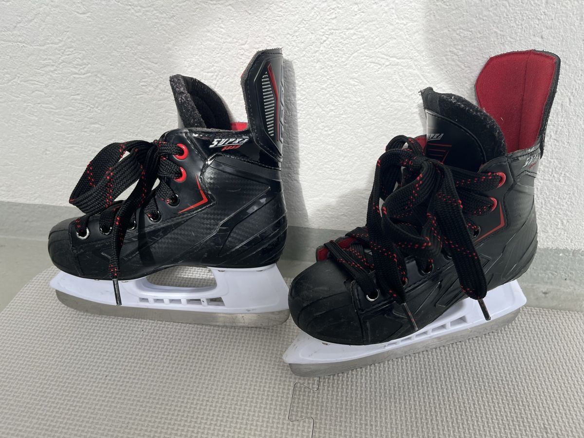 Graf Schlittschuhe: Graf Kinderschlittschuhe – Gebraucht aus Arosa von Randalito 1