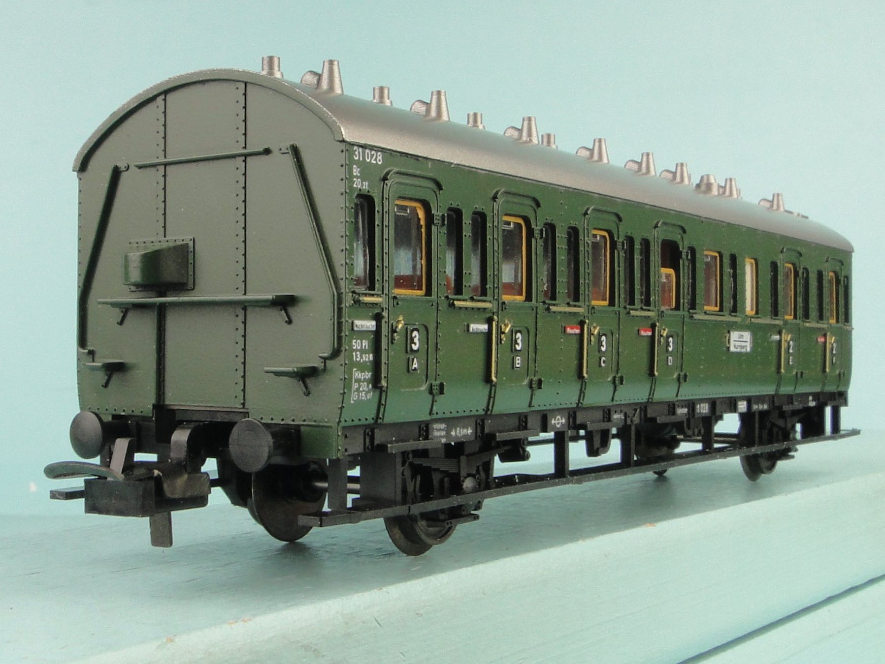 Trix Modellini di ferrovie: Spur H0 TRIX 3758 Abteilwagen 2/3.Kl. – Usato da Bülach venduto da cann11 5